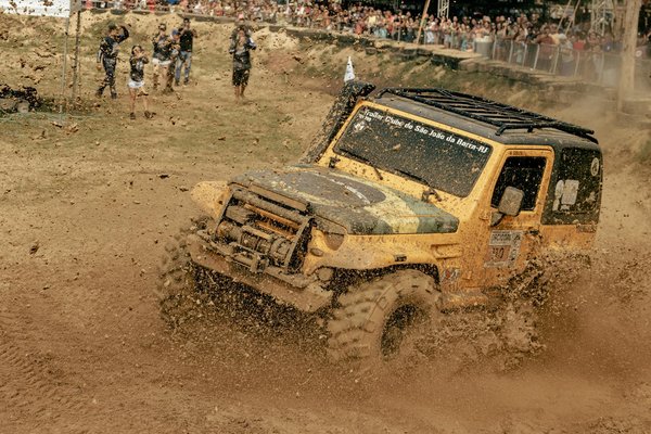 Comment les véhicules électriques peuvent-ils réduire les coûts de transport ?